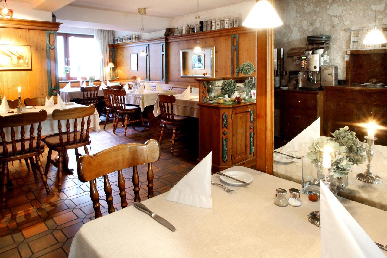 Lauchheim Hotel-Restaurant Roter Ochsen מראה חיצוני תמונה