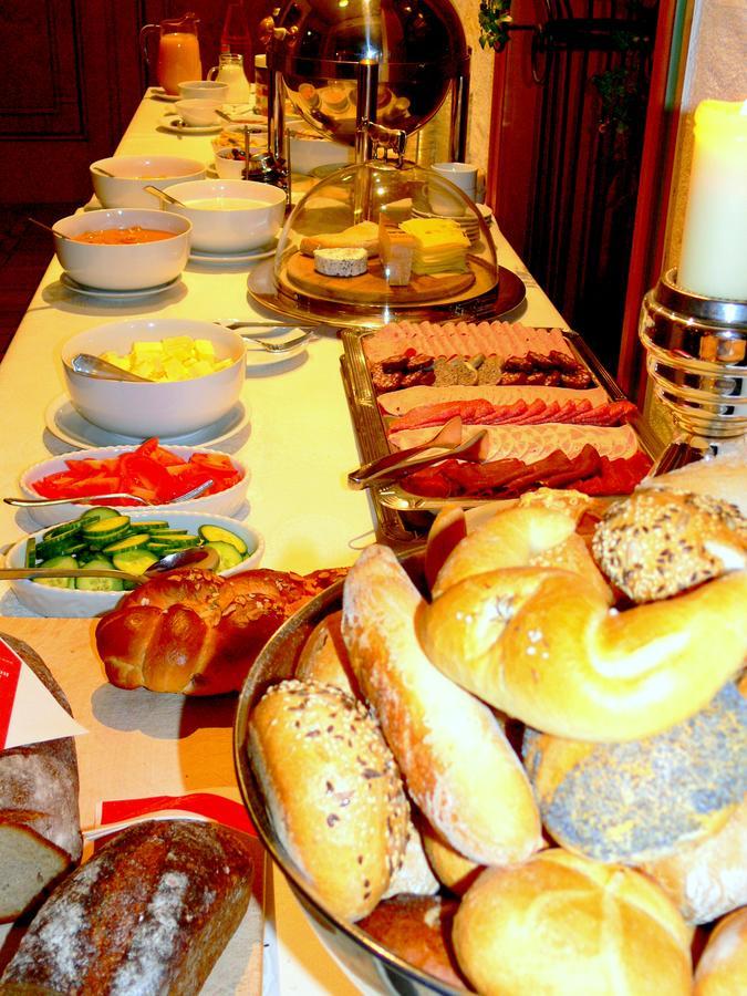 Lauchheim Hotel-Restaurant Roter Ochsen מראה חיצוני תמונה